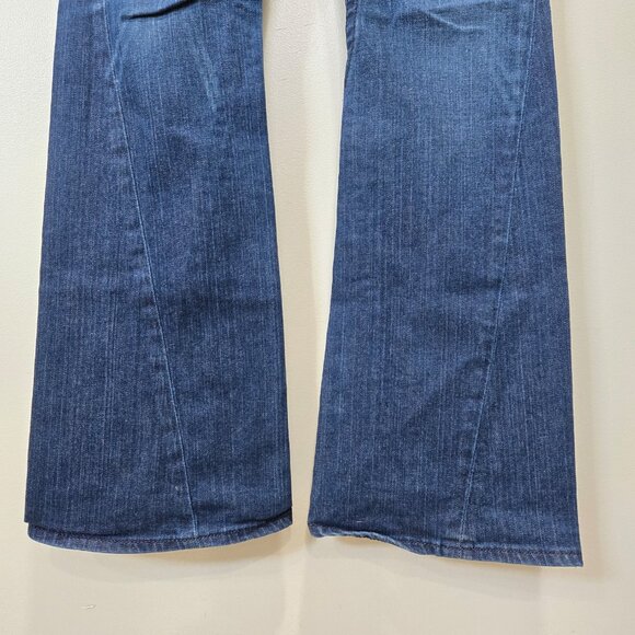 Vintage True Religion Medium Wash Flare Leg Jeans Size 29 - Picture 6 of 16